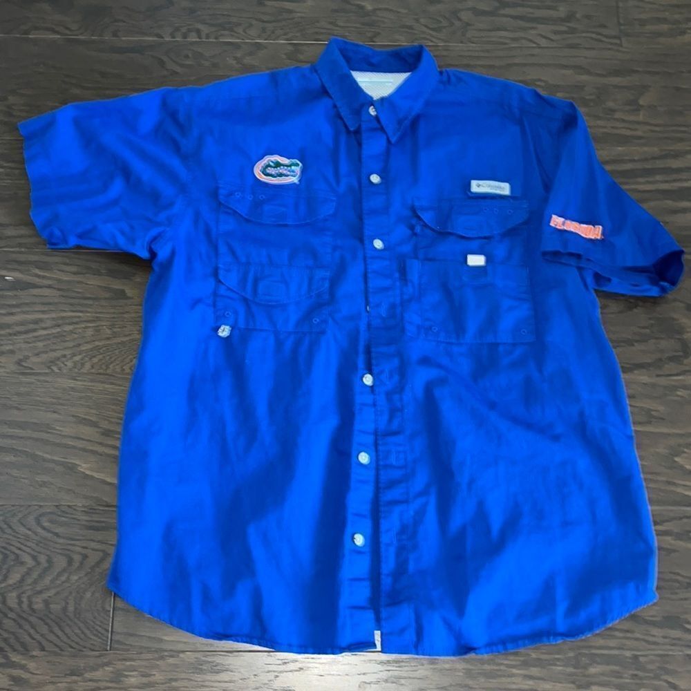 Blue lightly worn Columbia Cotton bonefish PFG Fishing Florida Gators shirt M